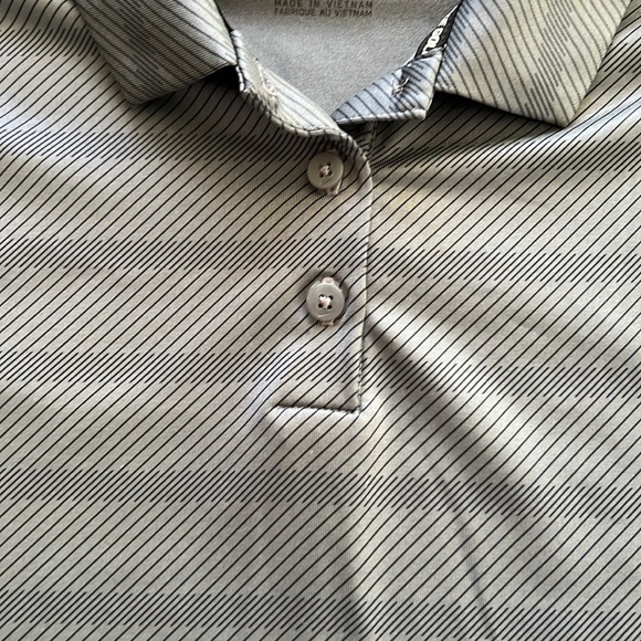 Nike Women’s Dri-Fit Golf Polo, gray & black, size medium. - Picture 3 of 4